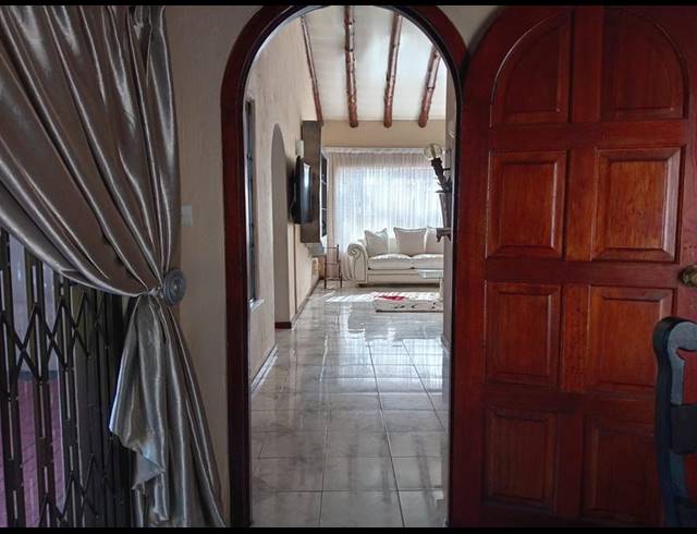 4 BEDROOM HOUSE FOR SALE IN BIRCH ACRES